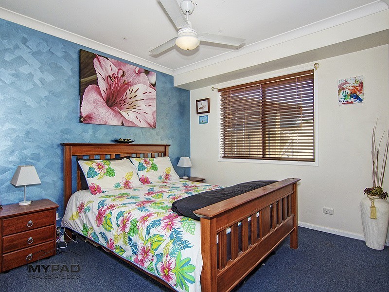 8 Hutt Court, Crestmead QLD 4132