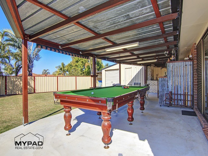 8 Hutt Court, Crestmead QLD 4132