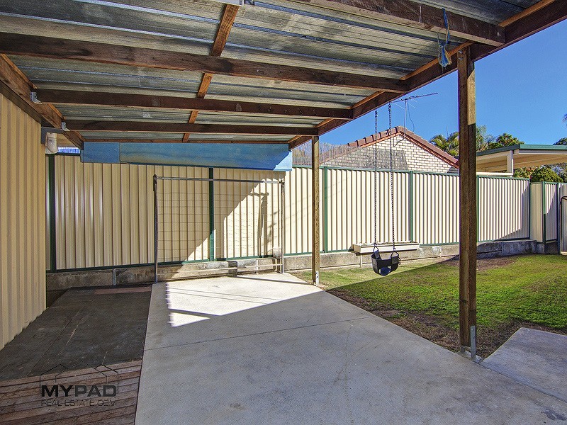 8 Hutt Court, Crestmead QLD 4132