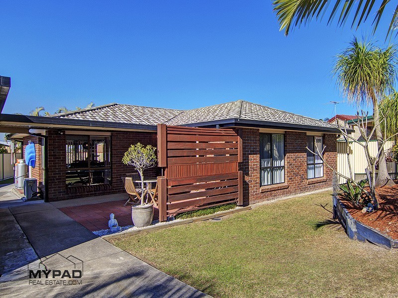 8 Hutt Court, Crestmead QLD 4132