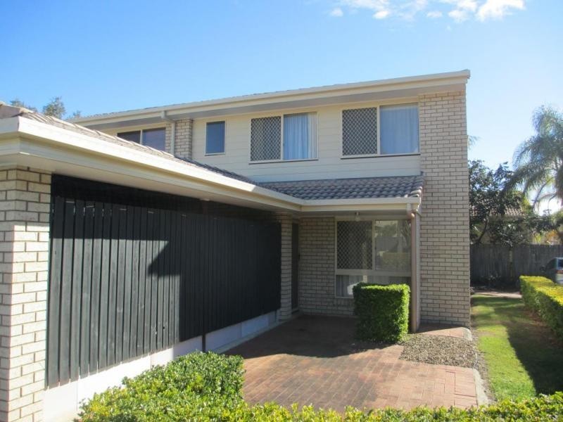 11/11 Damalis St, Woodridge QLD 4114
