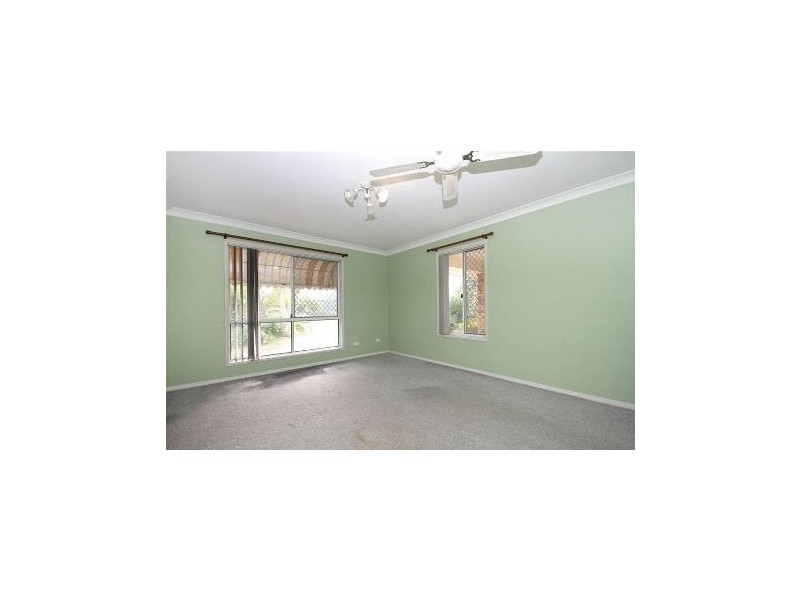 19 Spring St, Jimboomba QLD 4280