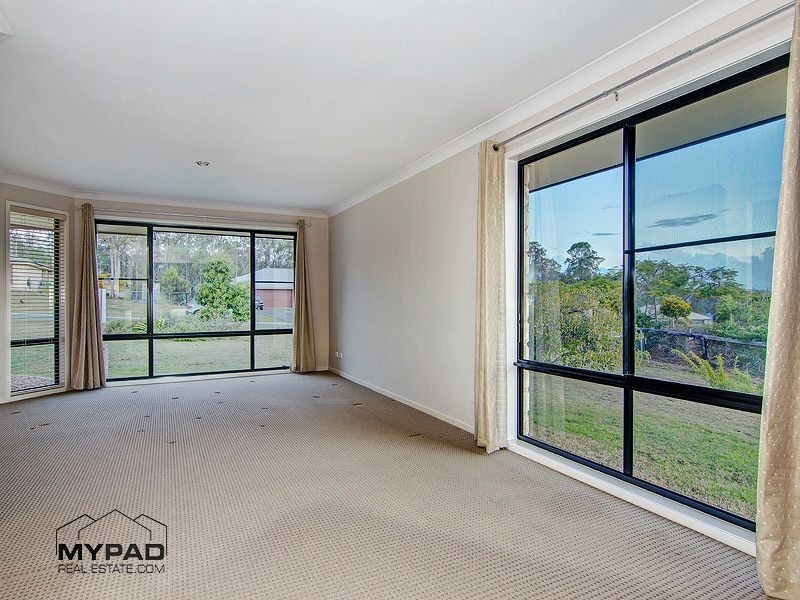 50 – 52 Carrigan Way, Gleneagle QLD 4285