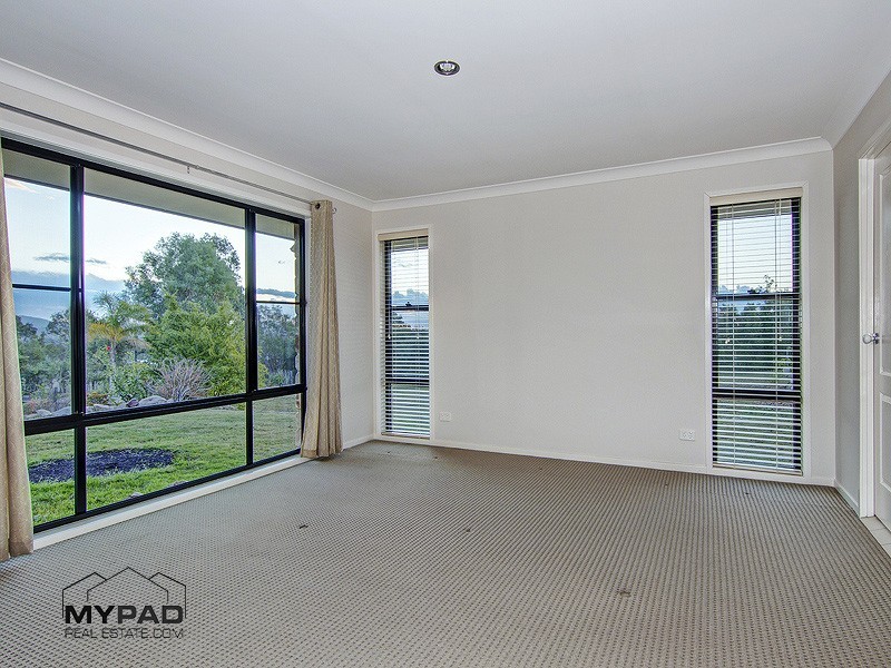 50 – 52 Carrigan Way, Gleneagle QLD 4285