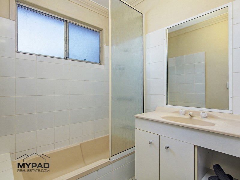 23 WHITEY STREET, Woodridge QLD 4114