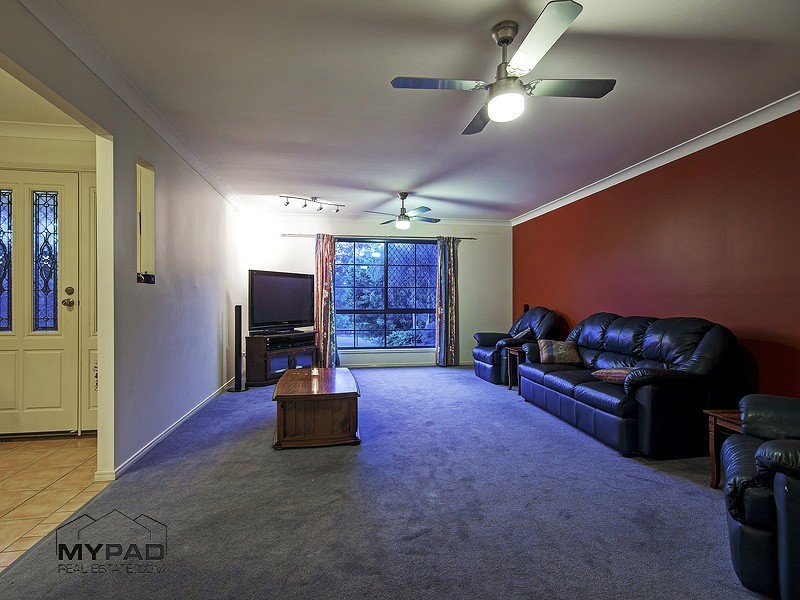 286 Equestrian Drive, New Beith QLD 4124