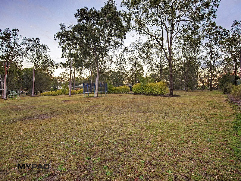 286 Equestrian Drive, New Beith QLD 4124