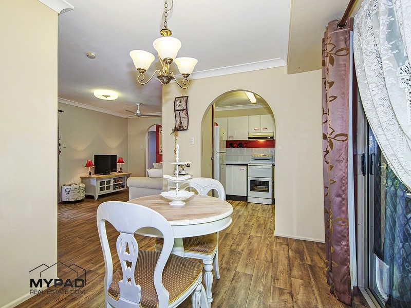 18 Macauley Dr, Boronia Heights QLD 4124