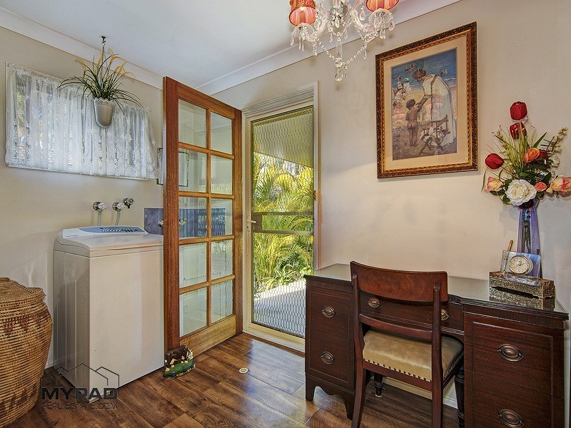 18 Macauley Dr, Boronia Heights QLD 4124