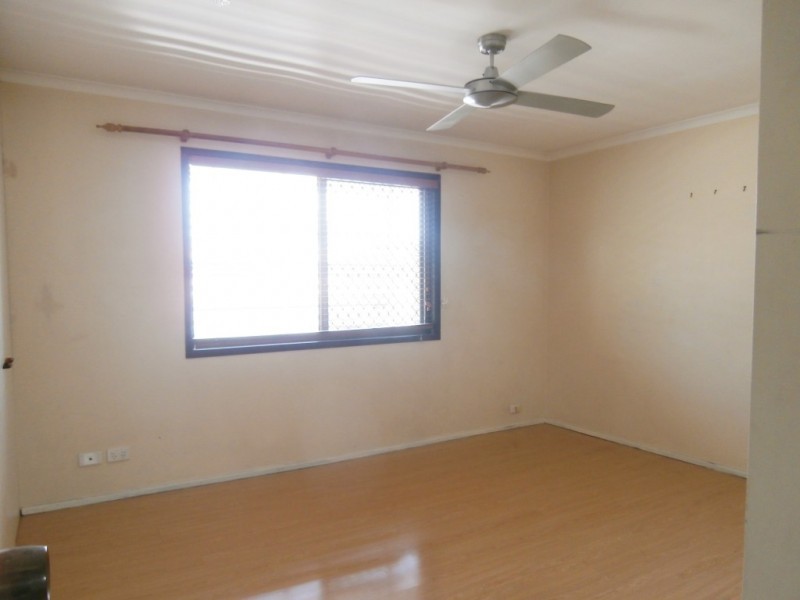 1/12 Arac St, Woodridge QLD 4114