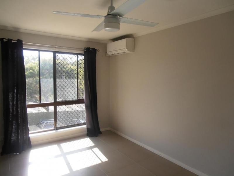 4/394 Chatswood Rd, Shailer Park QLD 4128