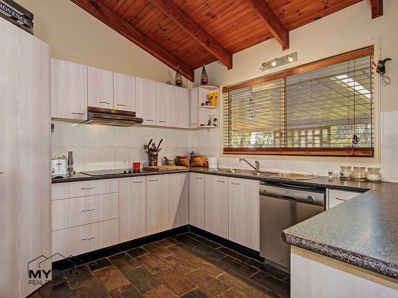 8-10 Grandview Road, Jimboomba QLD 4280
