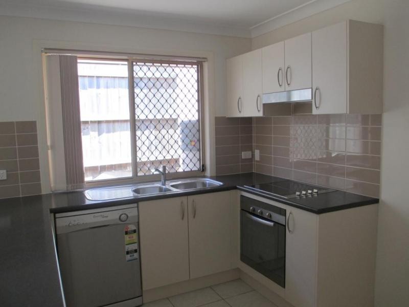 68 Woodlands Blv, Waterford QLD 4133