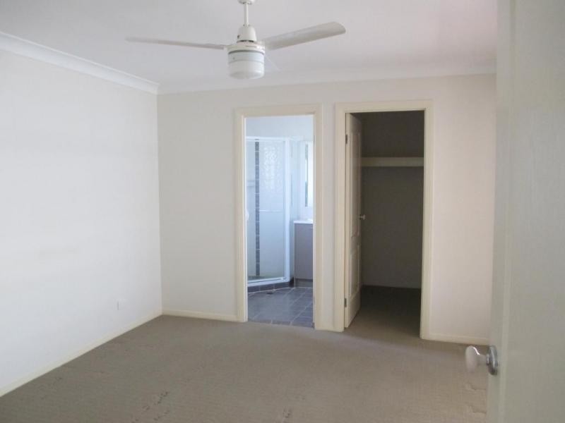68 Woodlands Blv, Waterford QLD 4133