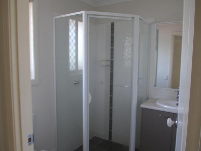 68 Woodlands Blv, Waterford QLD 4133