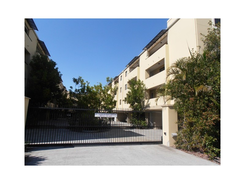 17/360 Grand Avenue, Forest Lake QLD 4078