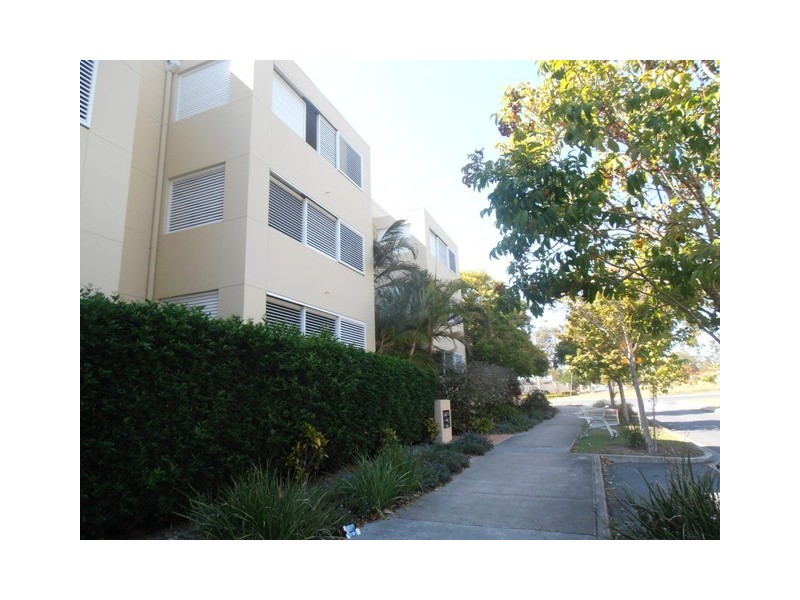 17/360 Grand Avenue, Forest Lake QLD 4078