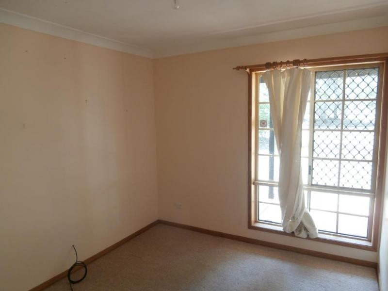 253 Rosia Road, Park Ridge South QLD 4125