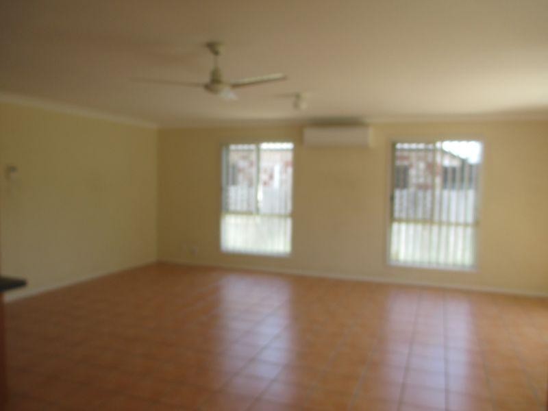 68 Vistula Crct, Springfield QLD 4300