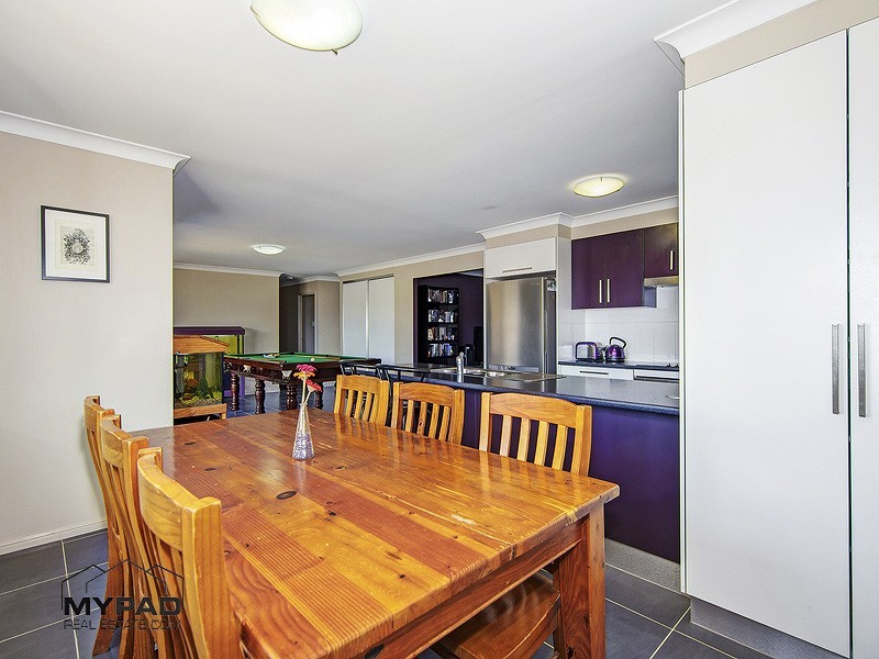 41 Creekside Crescent, Jimboomba QLD 4280