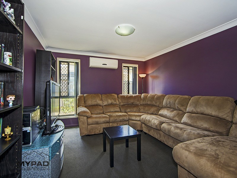 41 Creekside Crescent, Jimboomba QLD 4280