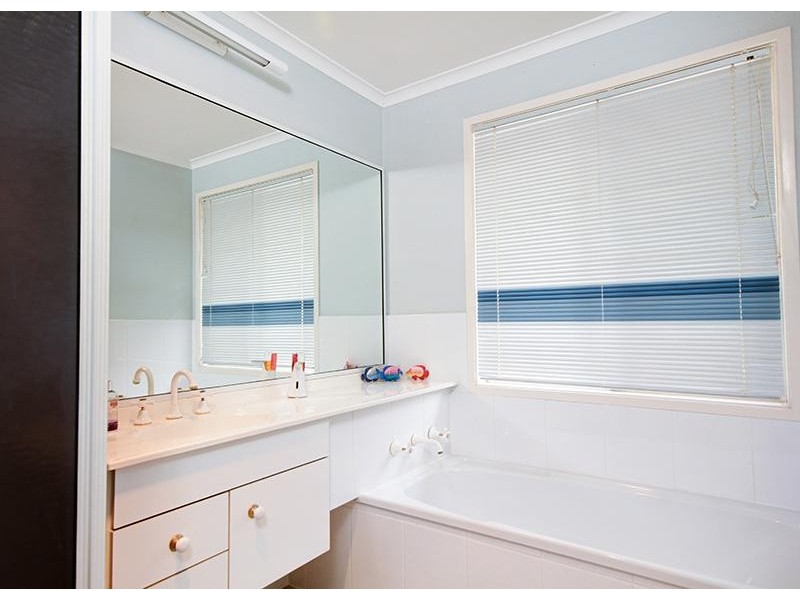16 Geodorum Street, Shailer Park QLD 4128