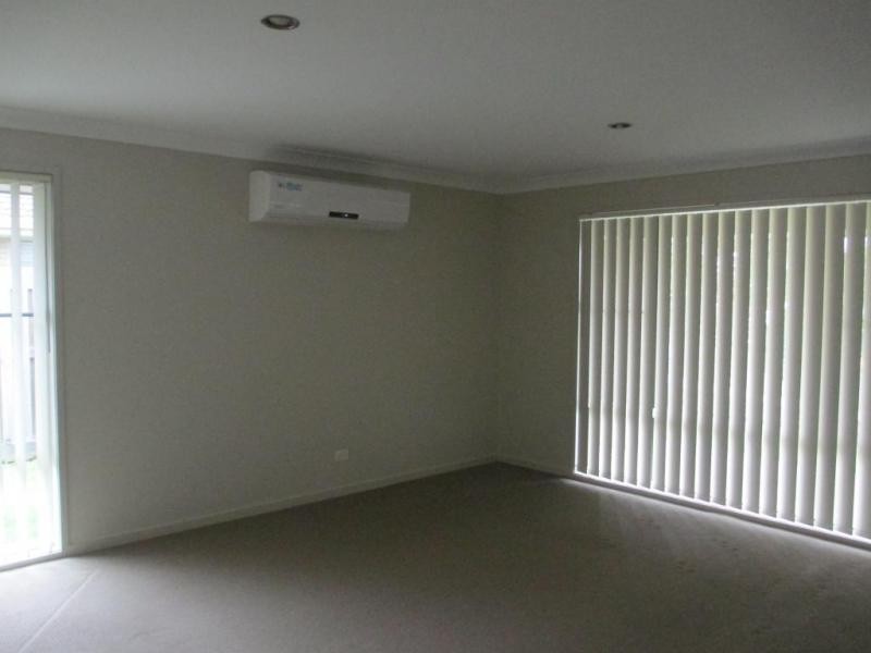 12 Parkview Street, Bahrs Scrub QLD 4207