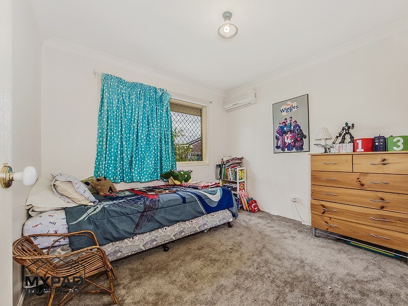 6 Pantai Place, Tanah Merah QLD 4128