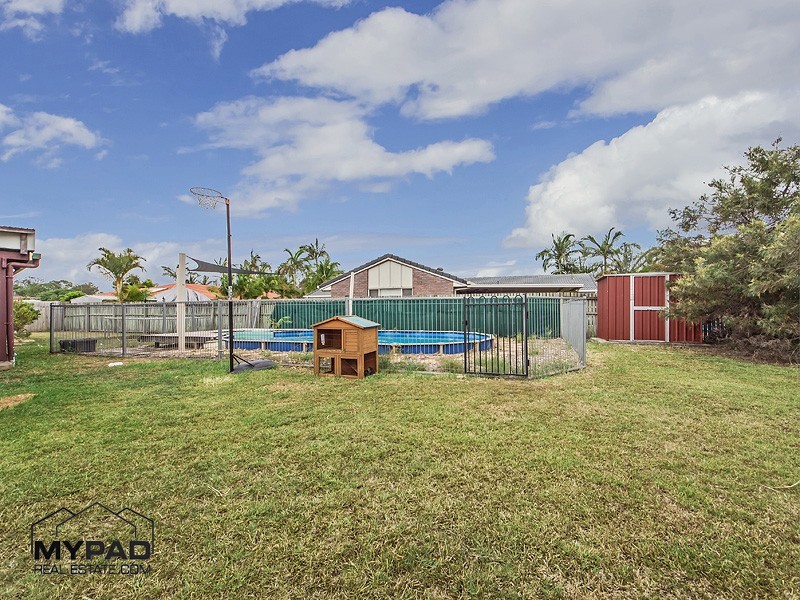 6 Pantai Place, Tanah Merah QLD 4128