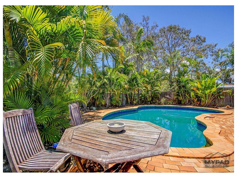 40 Regency Drive, Regents Park QLD 4118