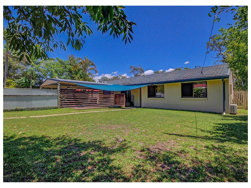 40 Regency Drive, Regents Park QLD 4118