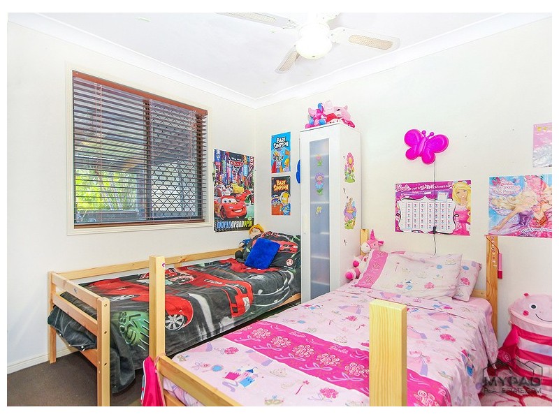 40 Regency Drive, Regents Park QLD 4118