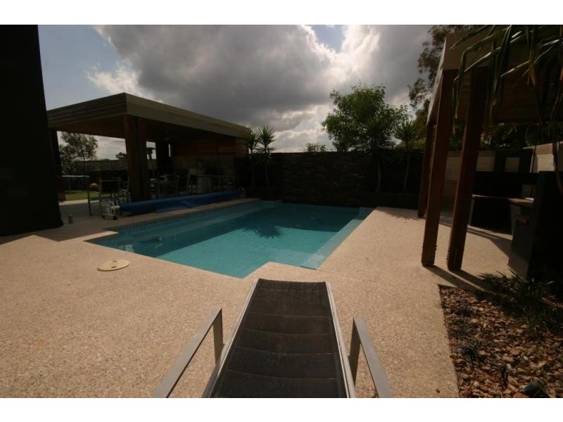 3 Cranleigh Court, Shailer Park QLD 4128