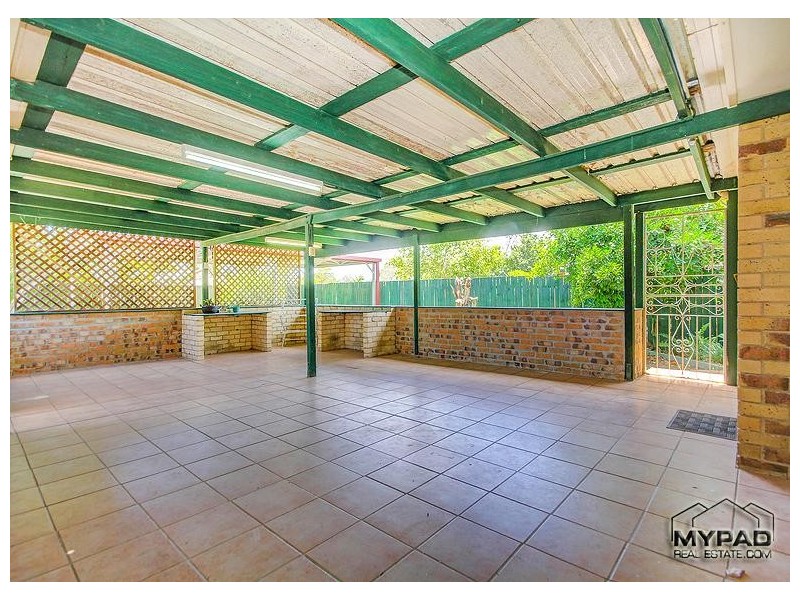 21 Devereaux Road, Boronia Heights QLD 4124