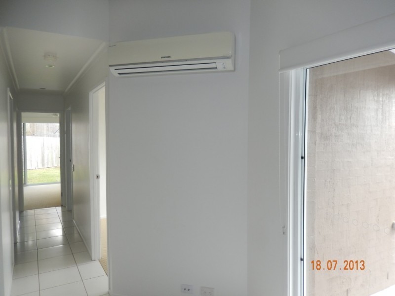 1/62 Castile Cres, Edens Landing QLD 4207