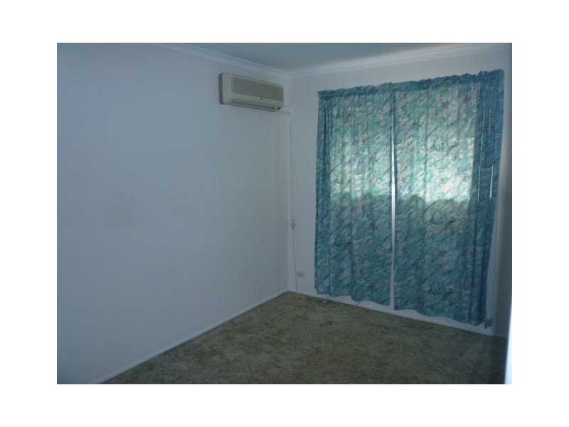 4/94 Queens Road, Kingston QLD 4114