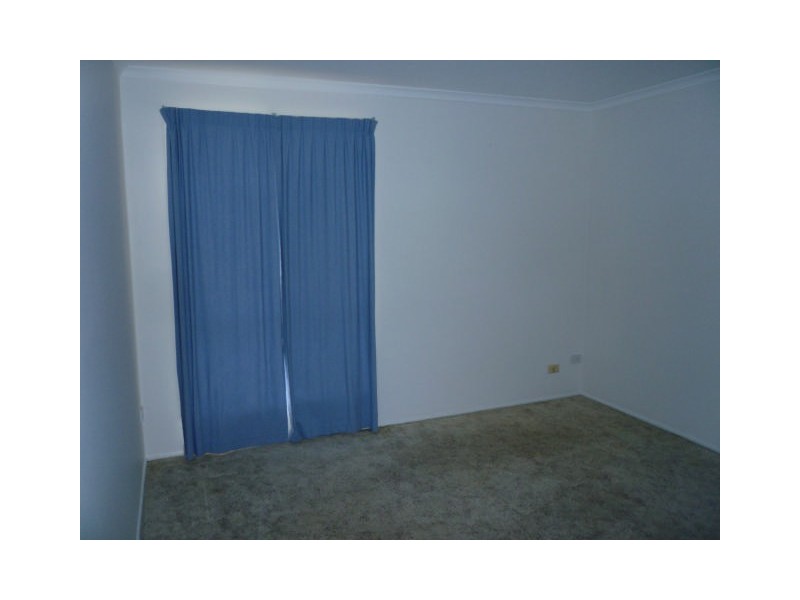 4/94 Queens Road, Kingston QLD 4114