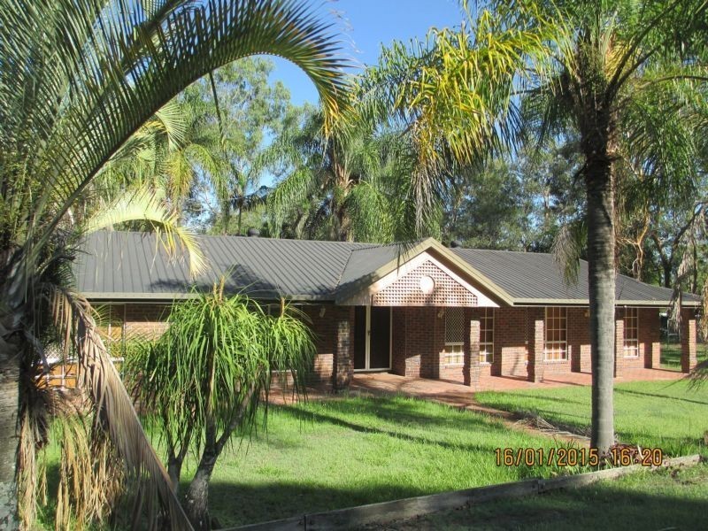 24 Executive Dr, Park Ridge QLD 4125
