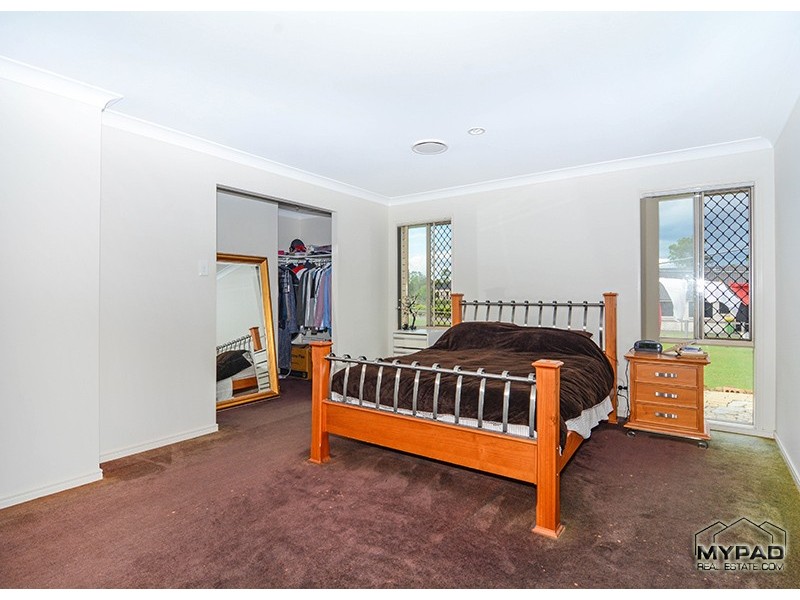 110 – 112 Red Cedar Crescent, Jimboomba QLD 4280