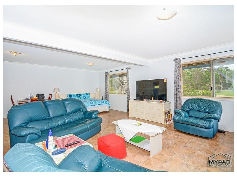 43 Janelle Court, Munruben QLD 4125
