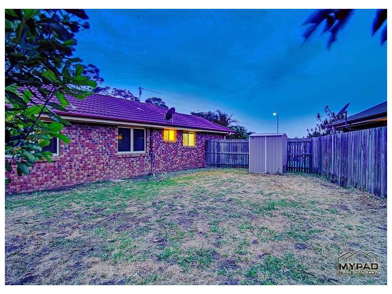 25 Park Close, Hillcrest QLD 4118