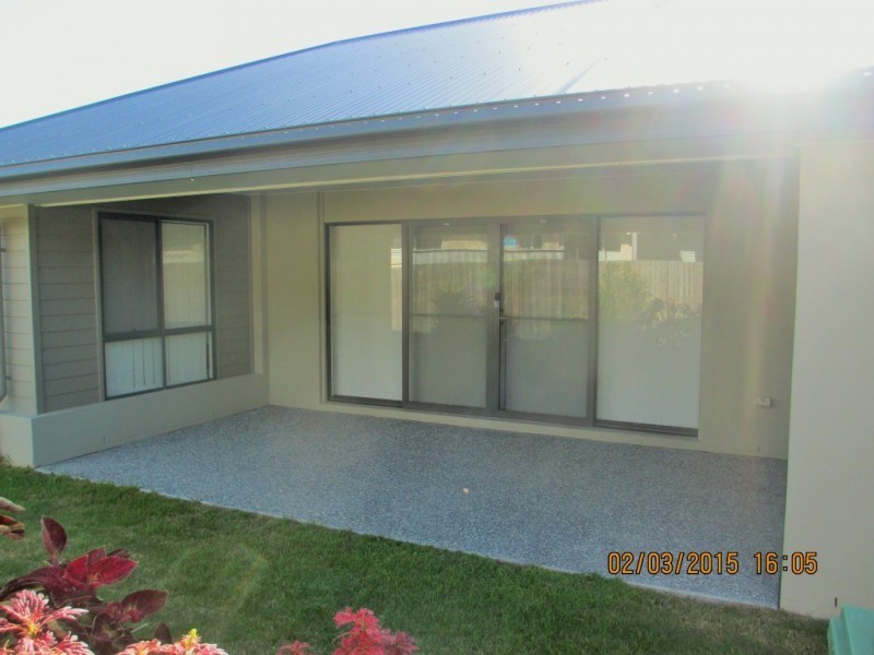 30 Grand Tce, Waterford QLD 4133