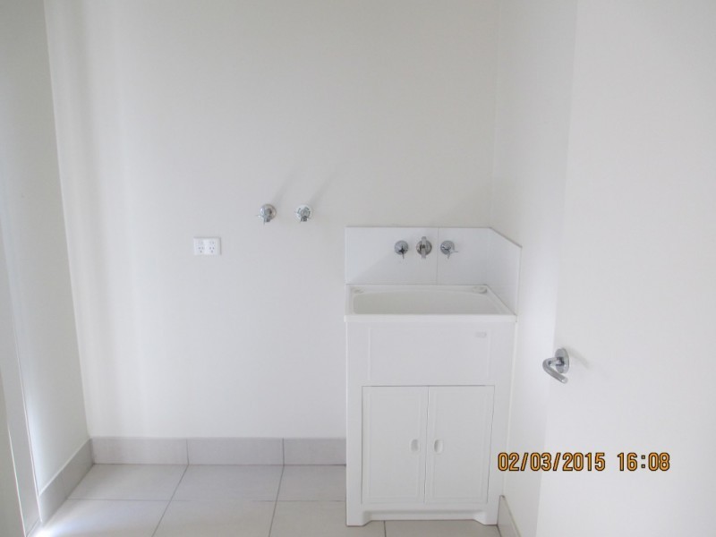 30 Grand Tce, Waterford QLD 4133