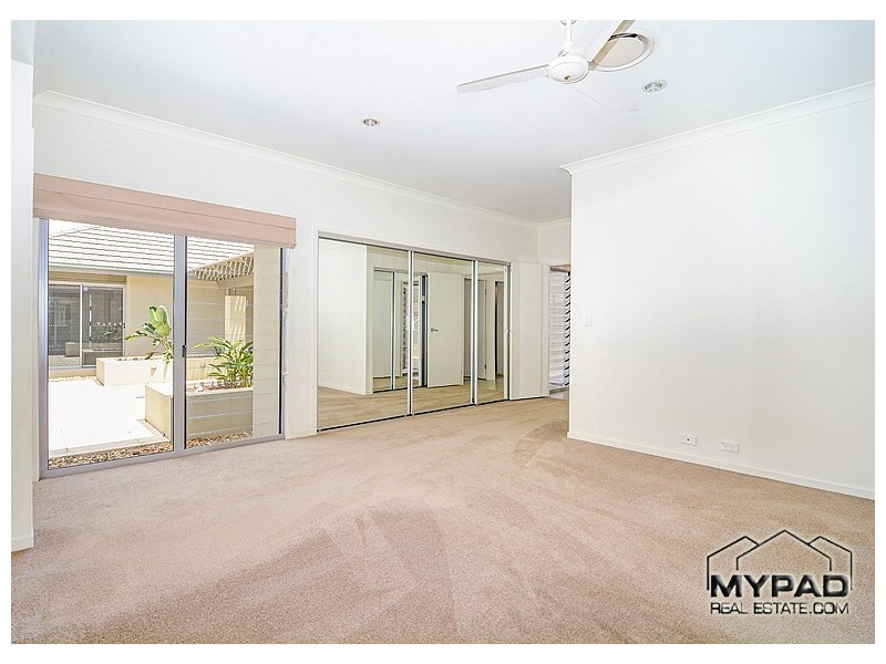 2 Franklin Street, Wakerley QLD 4154