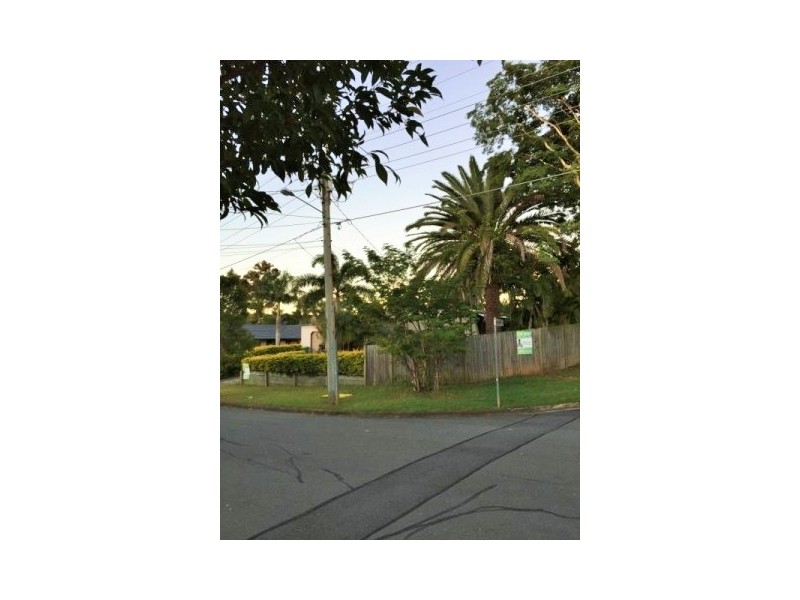 2 Hazelwood Street, Shailer Park QLD 4128