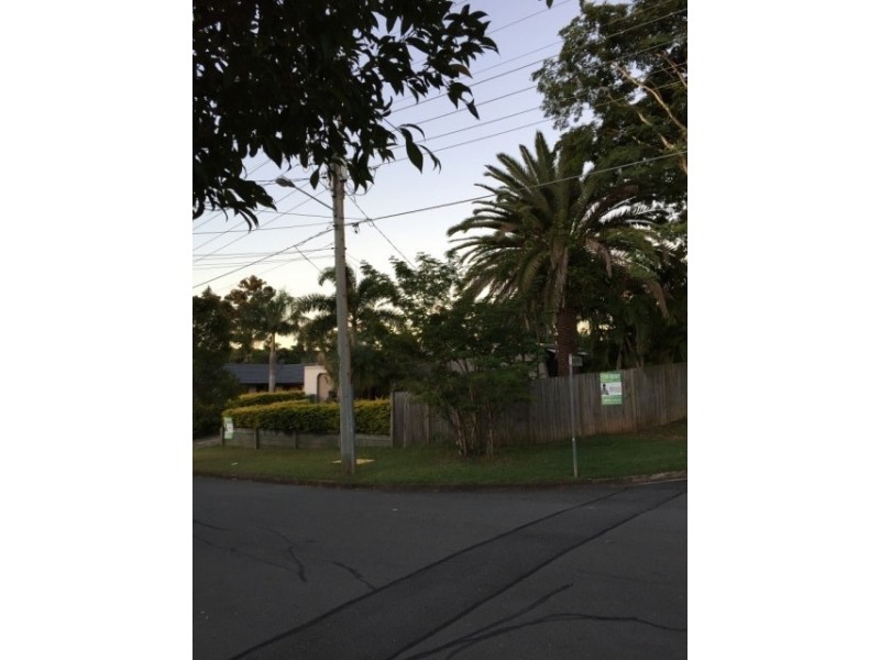 2 Hazelwood Street, Shailer Park QLD 4128