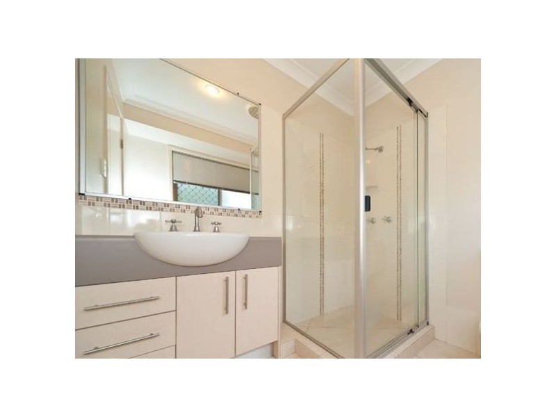 54 Richards St, Loganlea QLD 4131