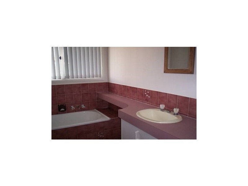 5 Coachwood St, Crestmead QLD 4132