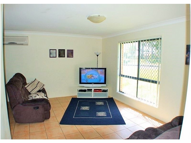 5 Osprey St, Loganlea QLD 4131