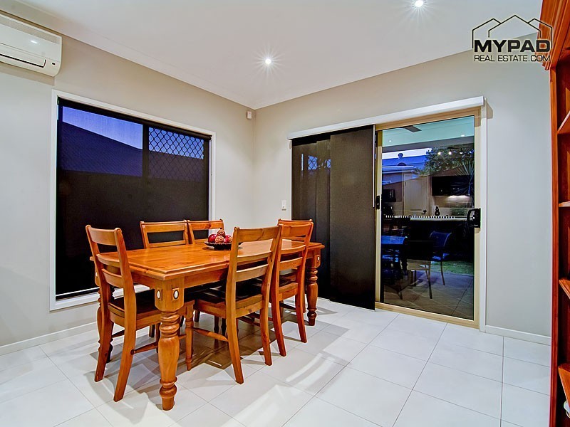 14 Barrington Street, Springfield Lakes QLD 4300